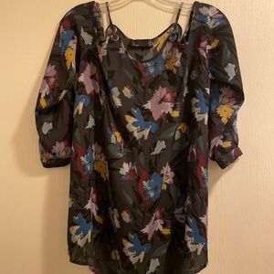 NOIR- SHEER- ELEGANT- SMALL MATERNITY-SHIRT
